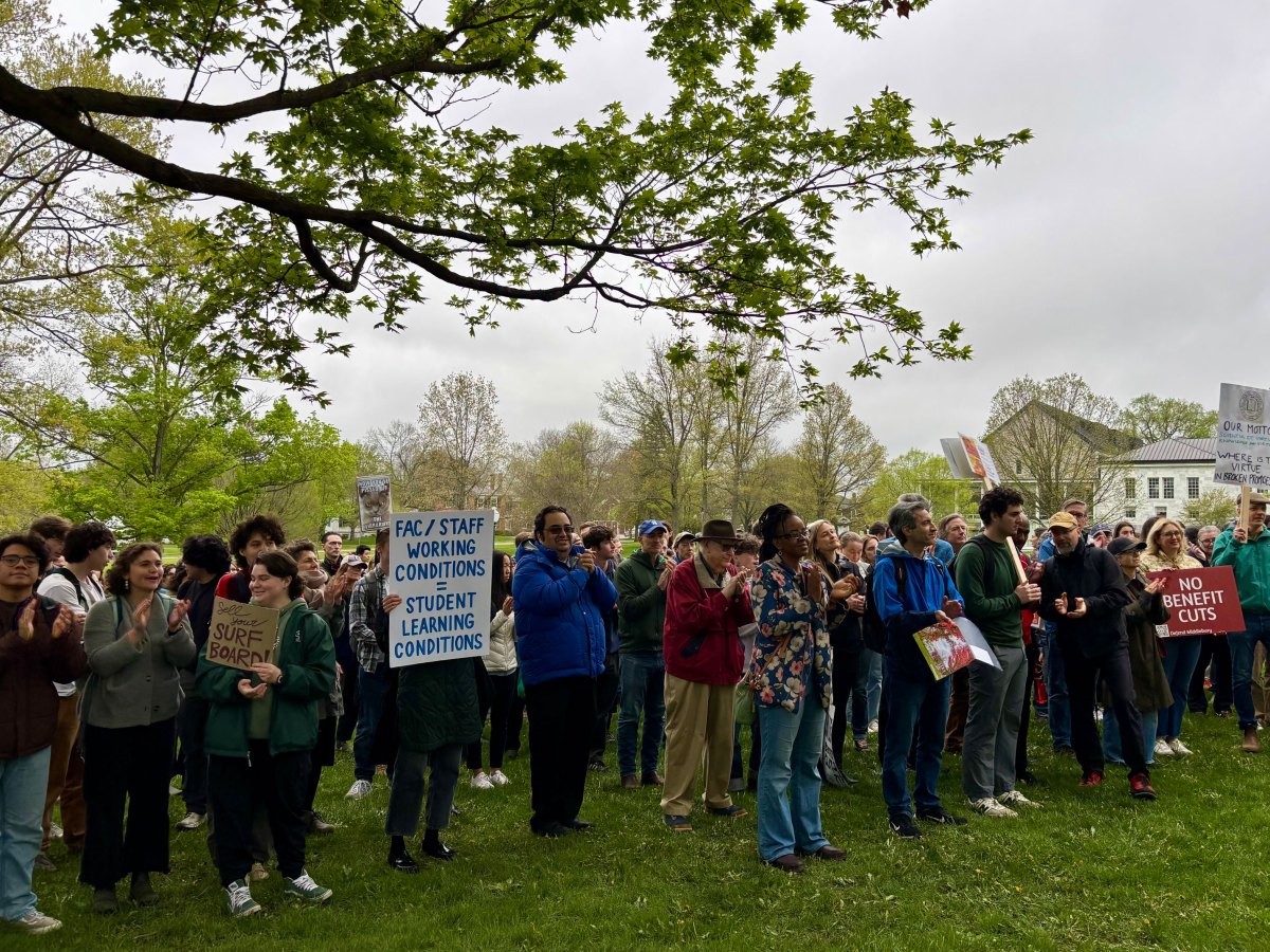 Middlebury College faculty, staff and students take action against administration’s budget cuts
